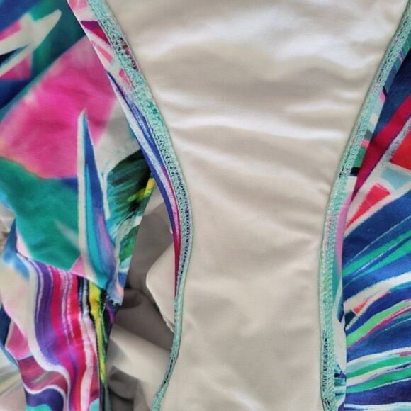 La Blanca One Piece  Women's  Swimsuit  Size 20W - Picture 6 of 6